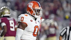 Dominant Clemson LB Projected to Seahawks in Round 3